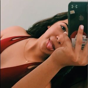 Meet your Posher, Shelly